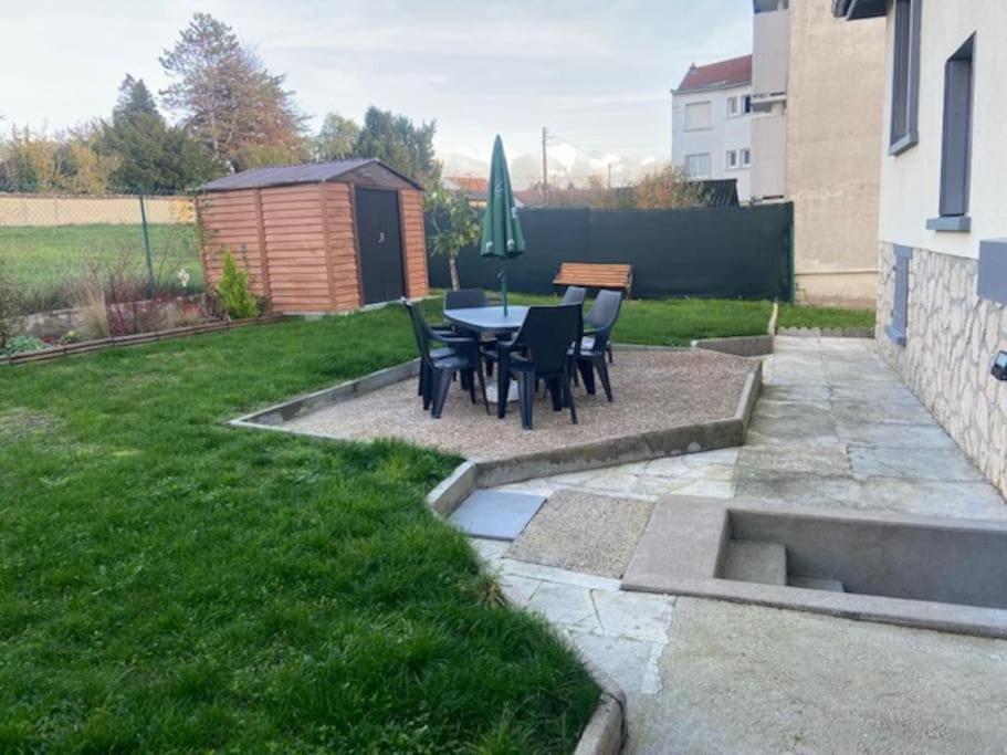 ヴェルダン・シュル・ムーズ La Maison Sous Charmoisヴィラ エクステリア 写真