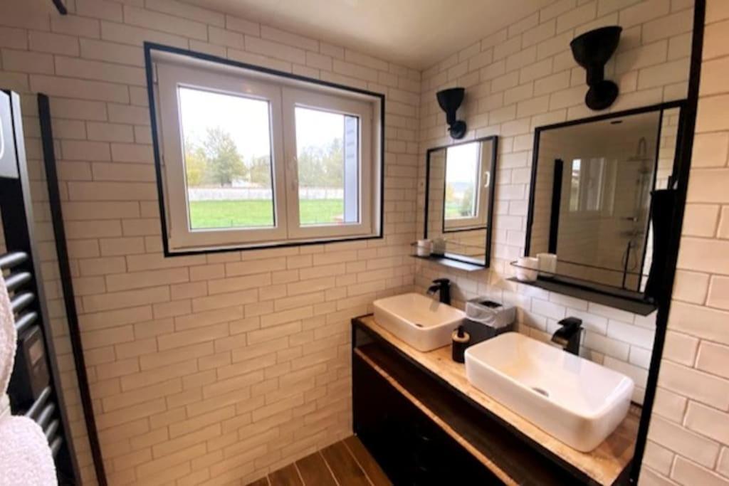 ヴェルダン・シュル・ムーズ La Maison Sous Charmoisヴィラ エクステリア 写真